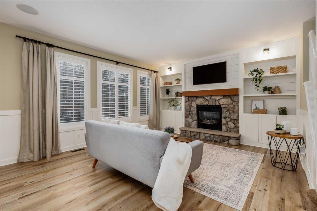 Picture for 153 Cranridge Terrace SE