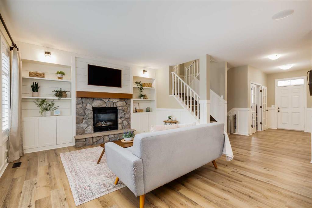 Picture for 153 Cranridge Terrace SE