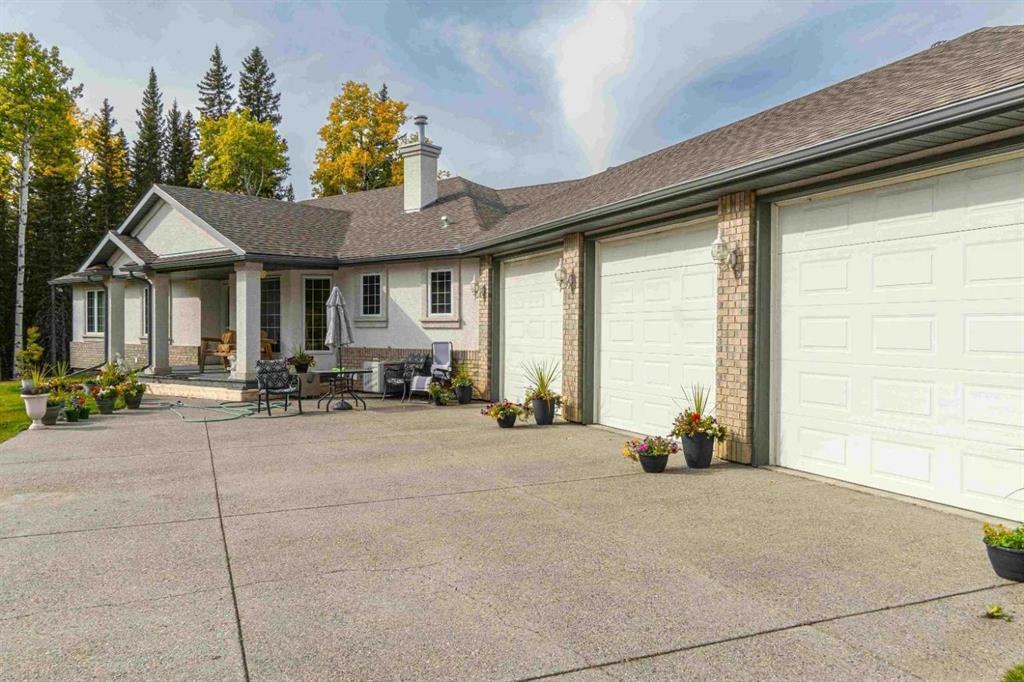 Picture for 146219 371 Street W