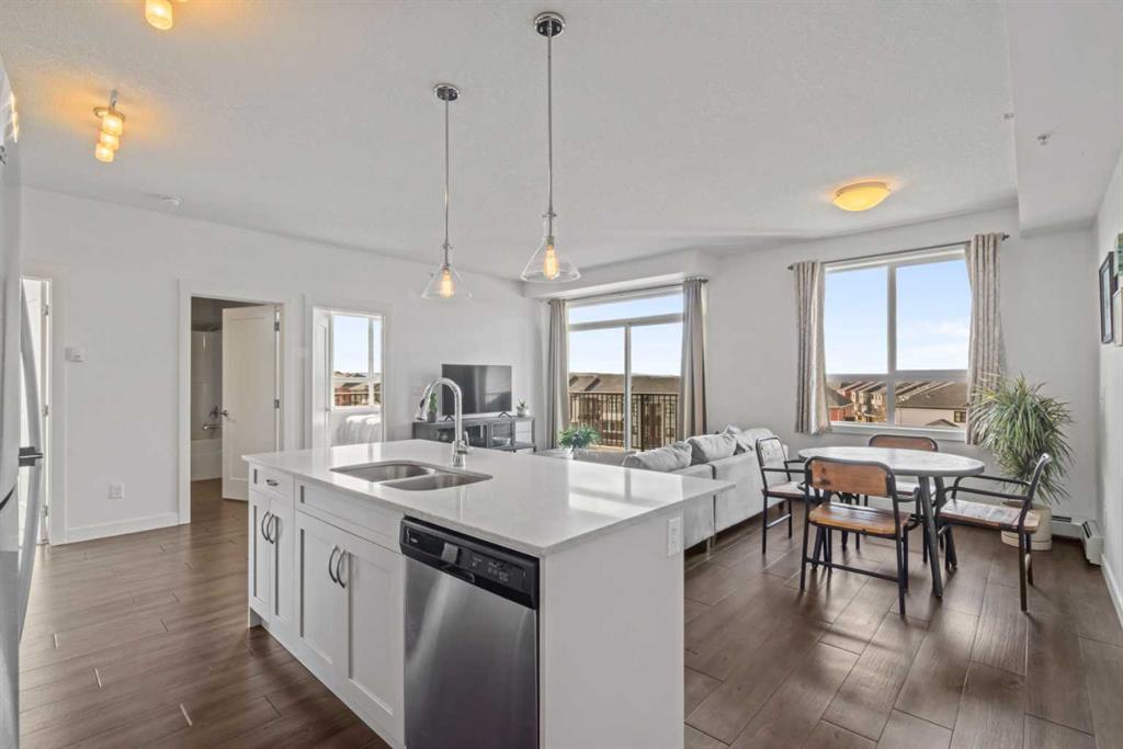 Picture for 404, 10 Walgrove  SE