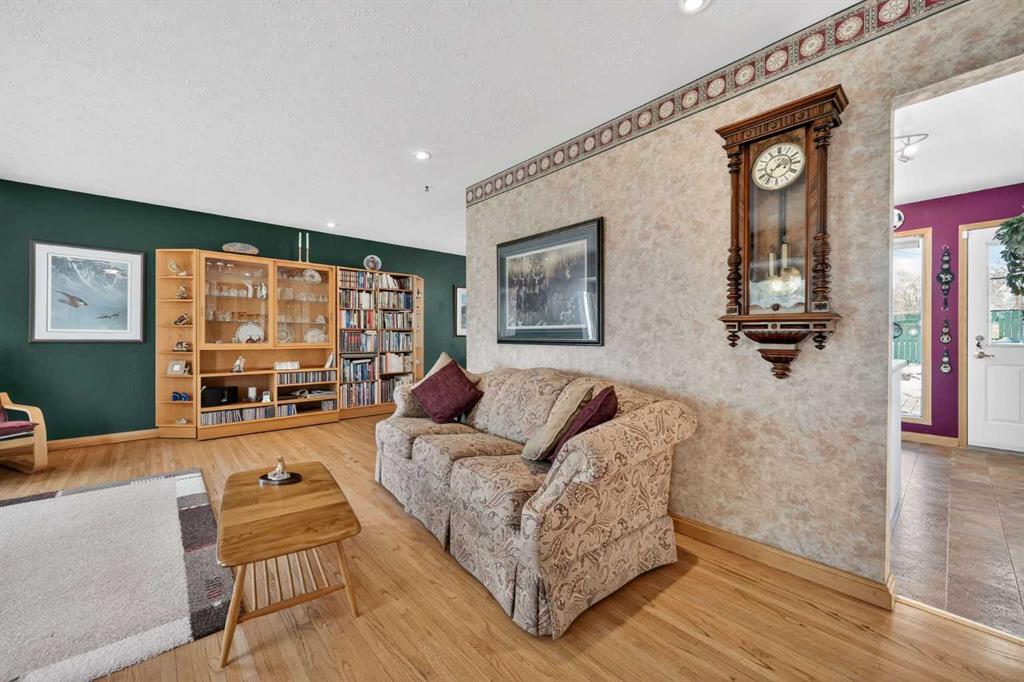 Picture for 7511 5 Street SW