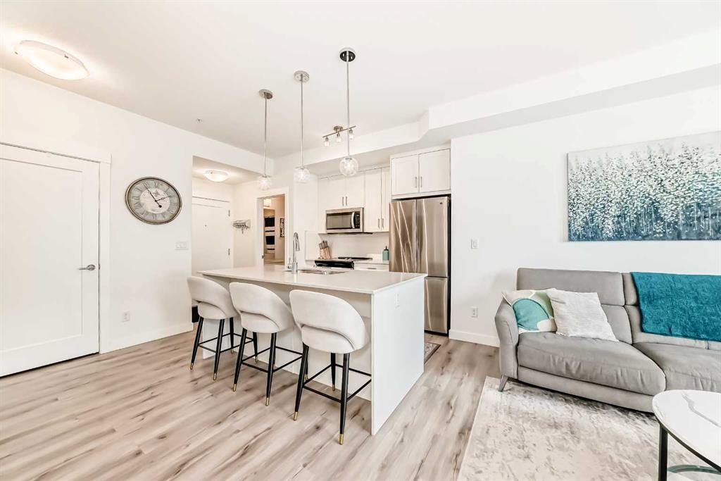 Picture for 311, 40 Walgrove Walk SE