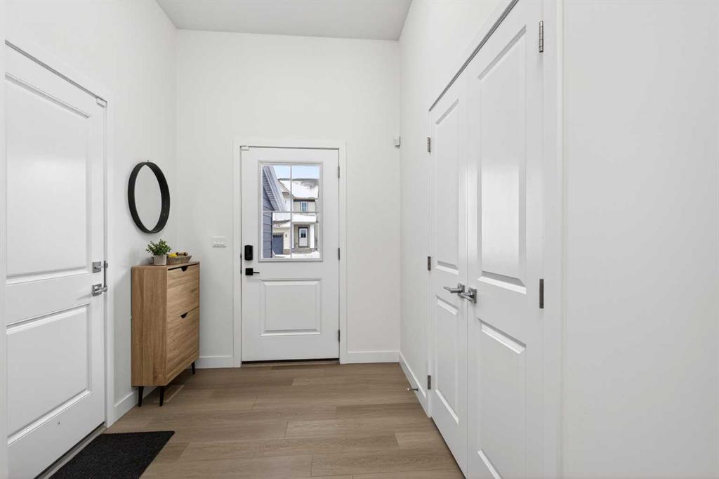 Picture for 48 Willow Green SW