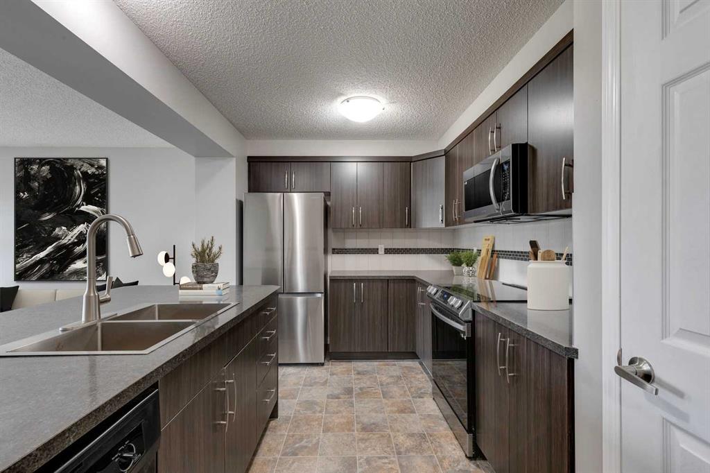 Picture for 113 Windstone Avenue SW