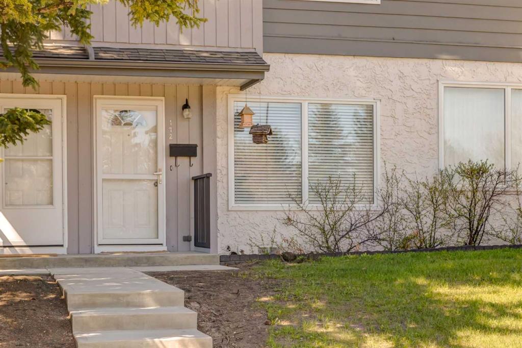 Picture for 172, 999 Canyon Meadows Drive SW