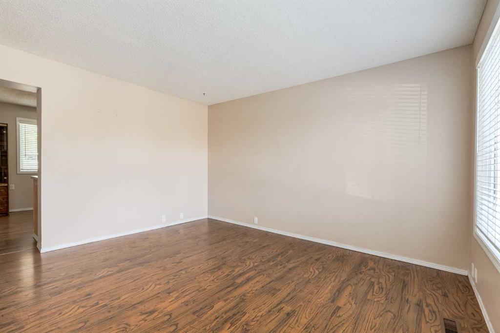 Picture for 172, 999 Canyon Meadows Drive SW
