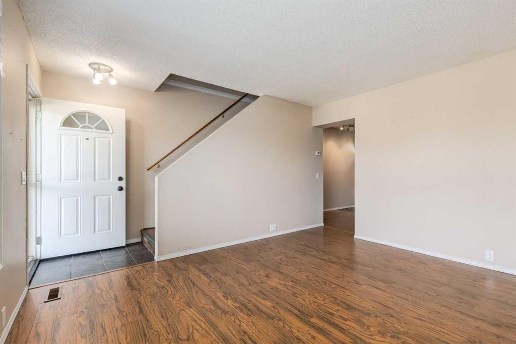 Picture for 172, 999 Canyon Meadows Drive SW