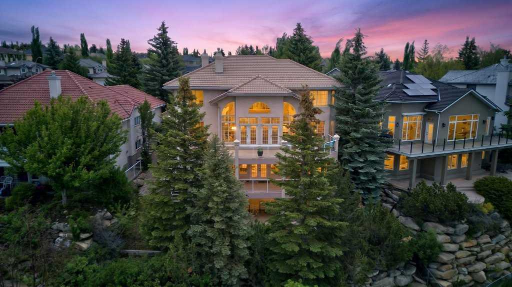 Picture for 152 Scenic Ridge Crescent NW