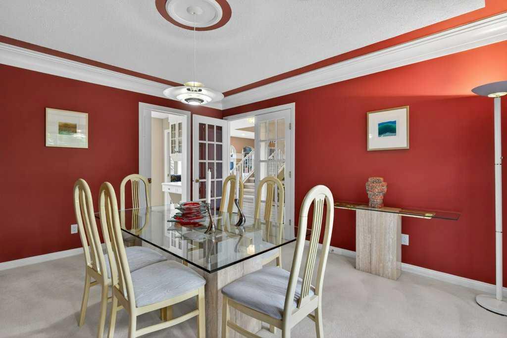 Picture for 152 Scenic Ridge Crescent NW