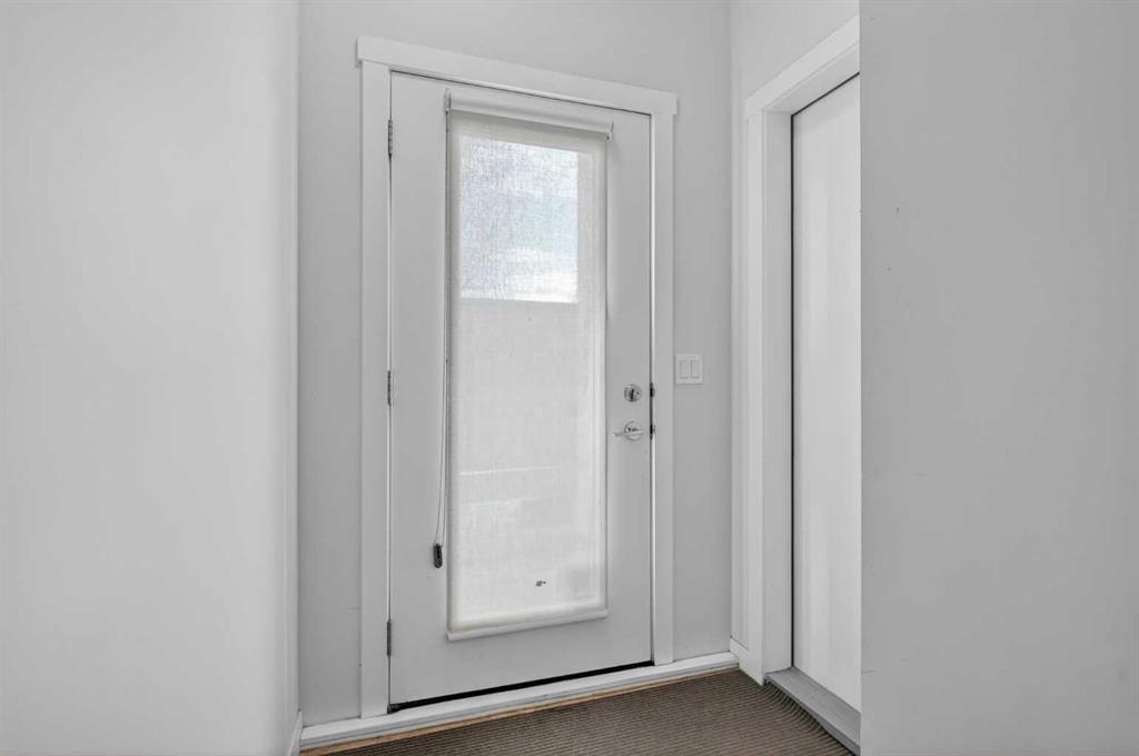 Picture for 901, 218 Sherwood Square NW