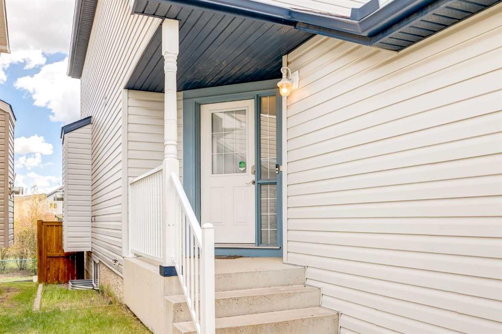 Picture for 324 Evermeadow Road SW