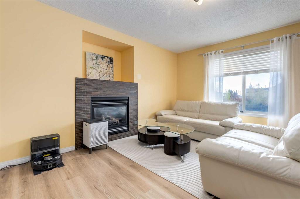 Picture for 324 Evermeadow Road SW