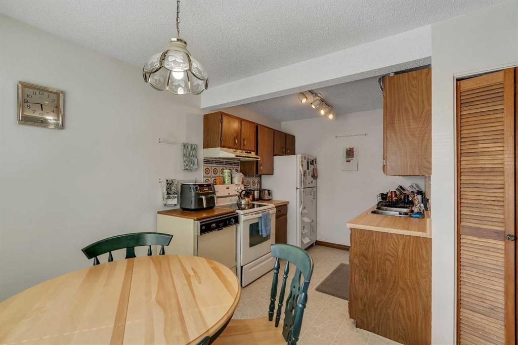 Picture for 502, 500 Allen Street 