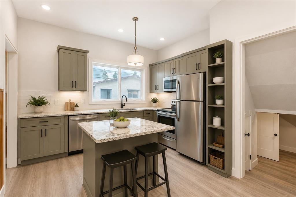 Picture for 544 Penworth Way SE
