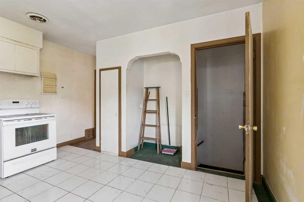 Picture for 1228 Bantry Street NE