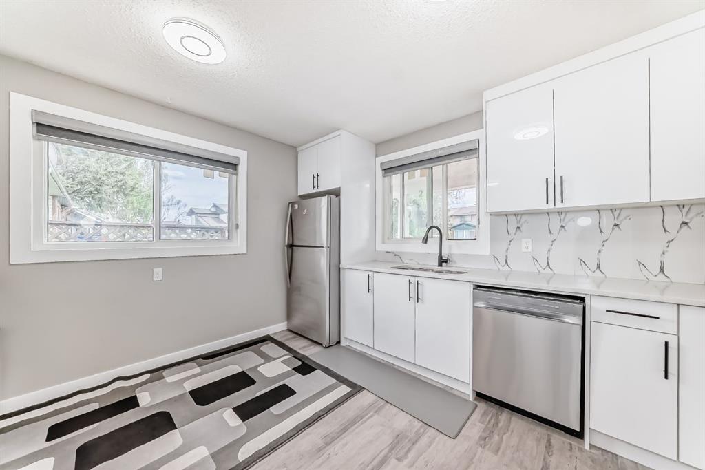 Picture for 116 Pineson Place NE