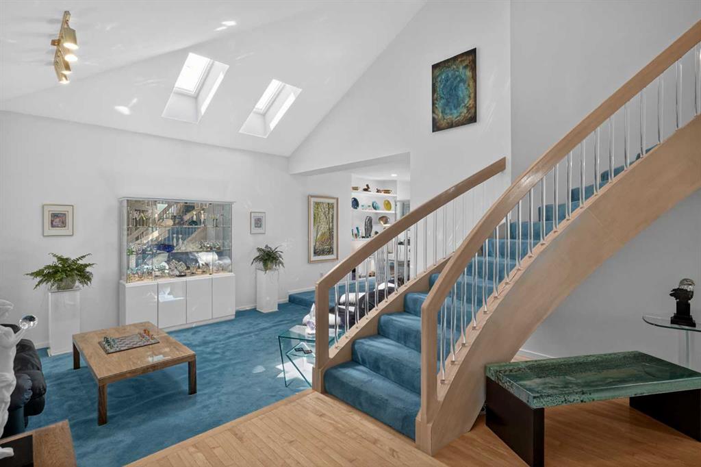 Picture for 523 Scimitar Bay NW