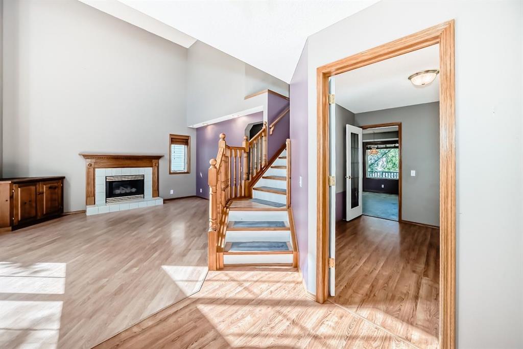 Picture for 105 Tuscany Way NW