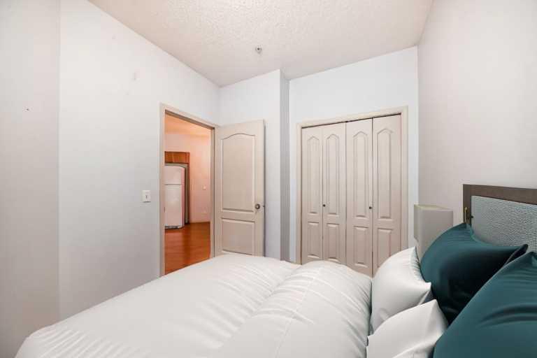Picture for 115, 333 Riverfront Avenue SE
