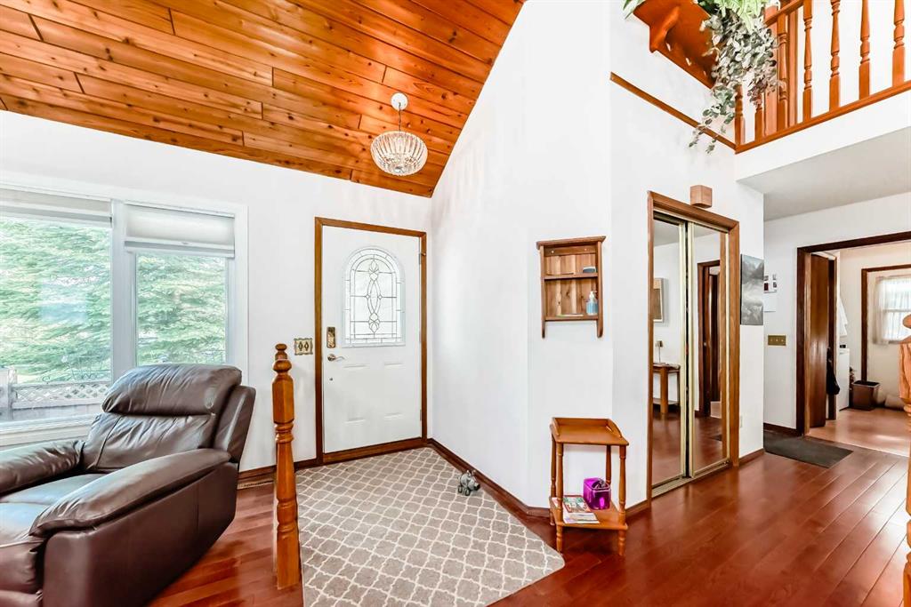 Picture for 88 Castlefall Way NE