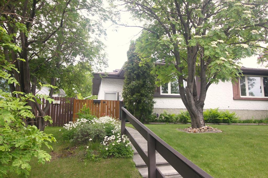 Picture for 515 Blackthorn Road NE