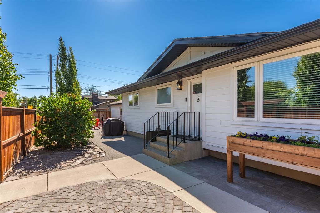 Picture for 9504 3 Street SE