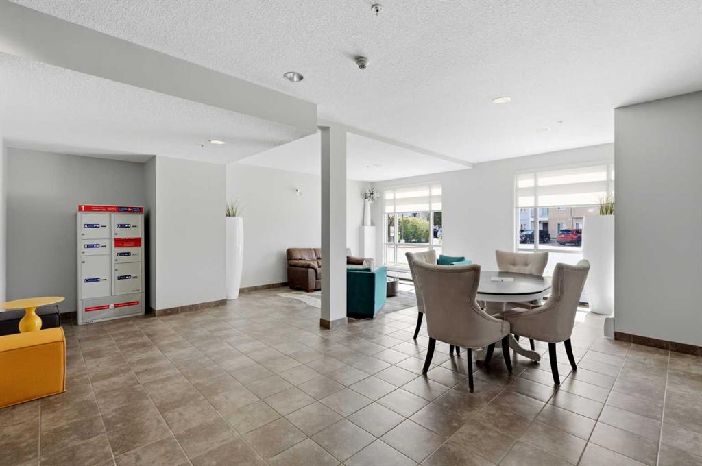 Picture for 2330, 604 East Lake Boulevard NE
