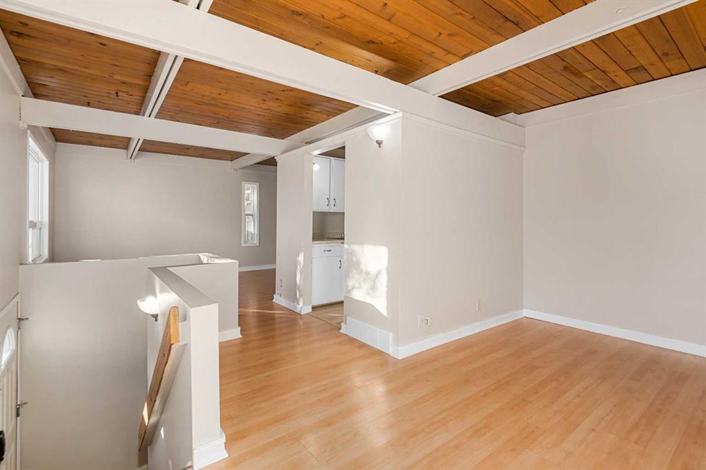 Picture for 201, 11010 Bonaventure Drive SE https://www.cirrealty.ca/reb/creb/69/A2267269_11.jpg