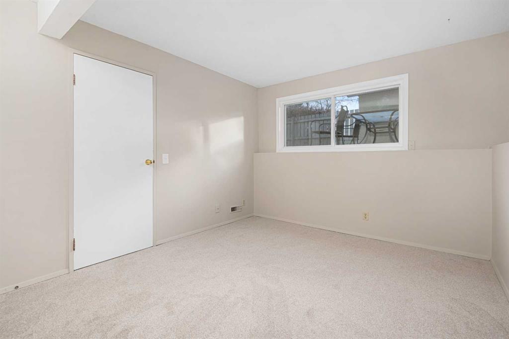 Picture for 201, 11010 Bonaventure Drive SE https://www.cirrealty.ca/reb/creb/69/A2267269_17.jpg