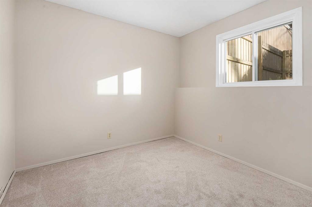 Picture for 201, 11010 Bonaventure Drive SE https://www.cirrealty.ca/reb/creb/69/A2267269_21.jpg