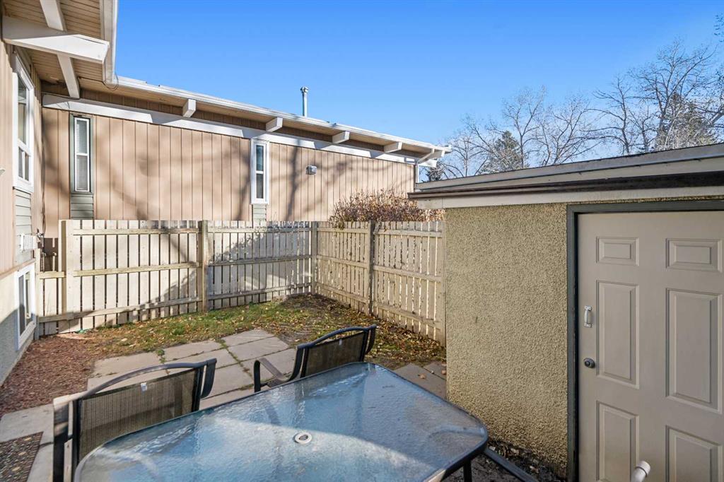 Picture for 201, 11010 Bonaventure Drive SE https://www.cirrealty.ca/reb/creb/69/A2267269_25.jpg