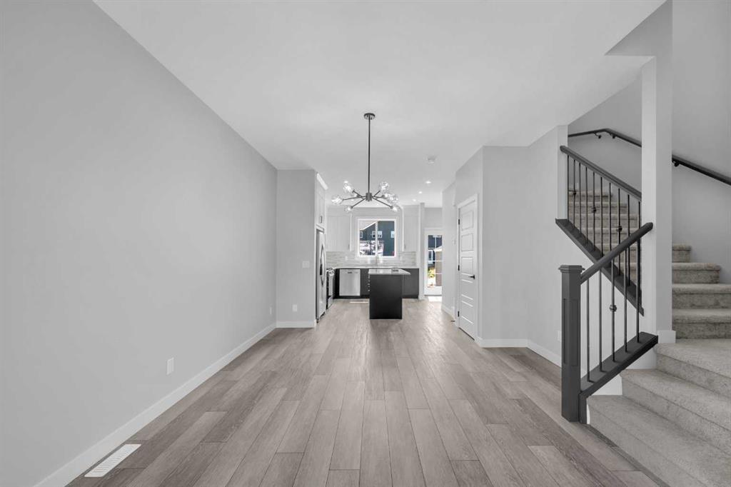 Picture for 27 Amblefield Avenue NW