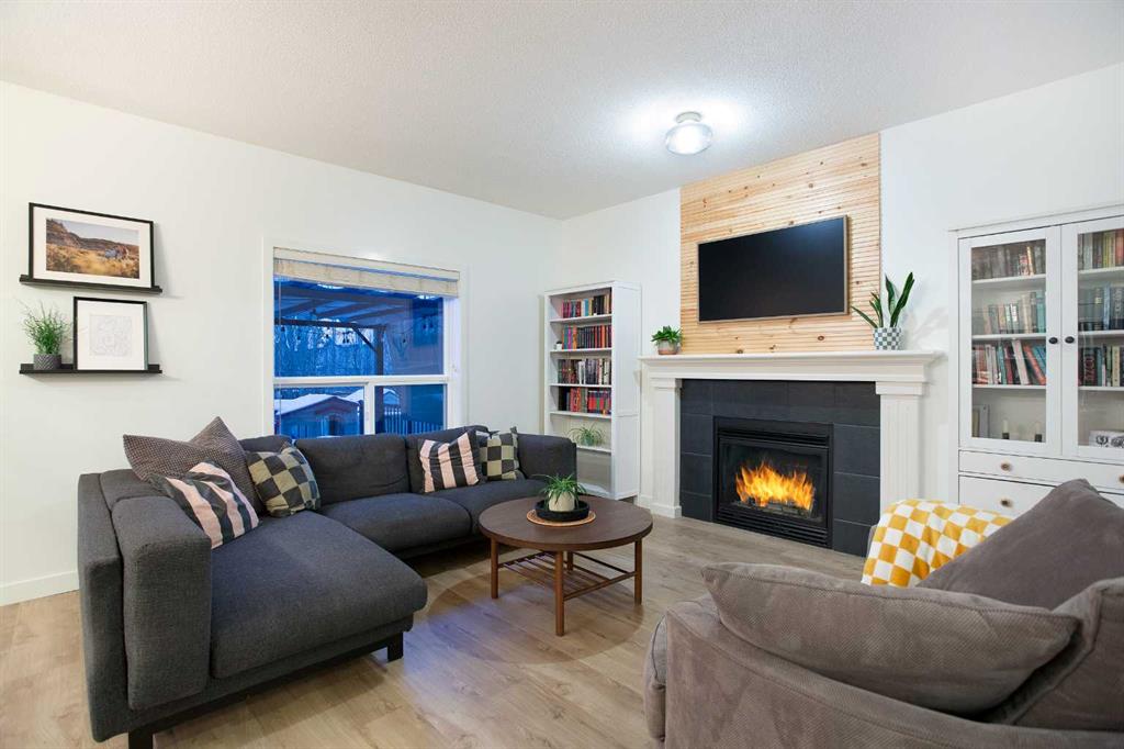 Picture for 1020 Prairie Springs Hill SW