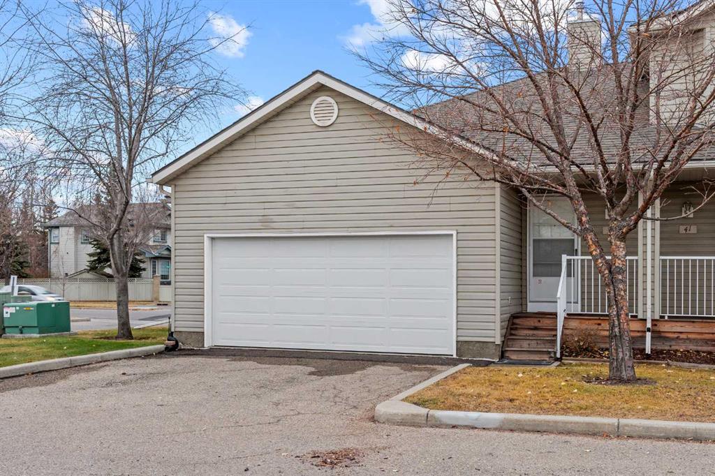 Picture for 39 Mt Aberdeen Manor SE