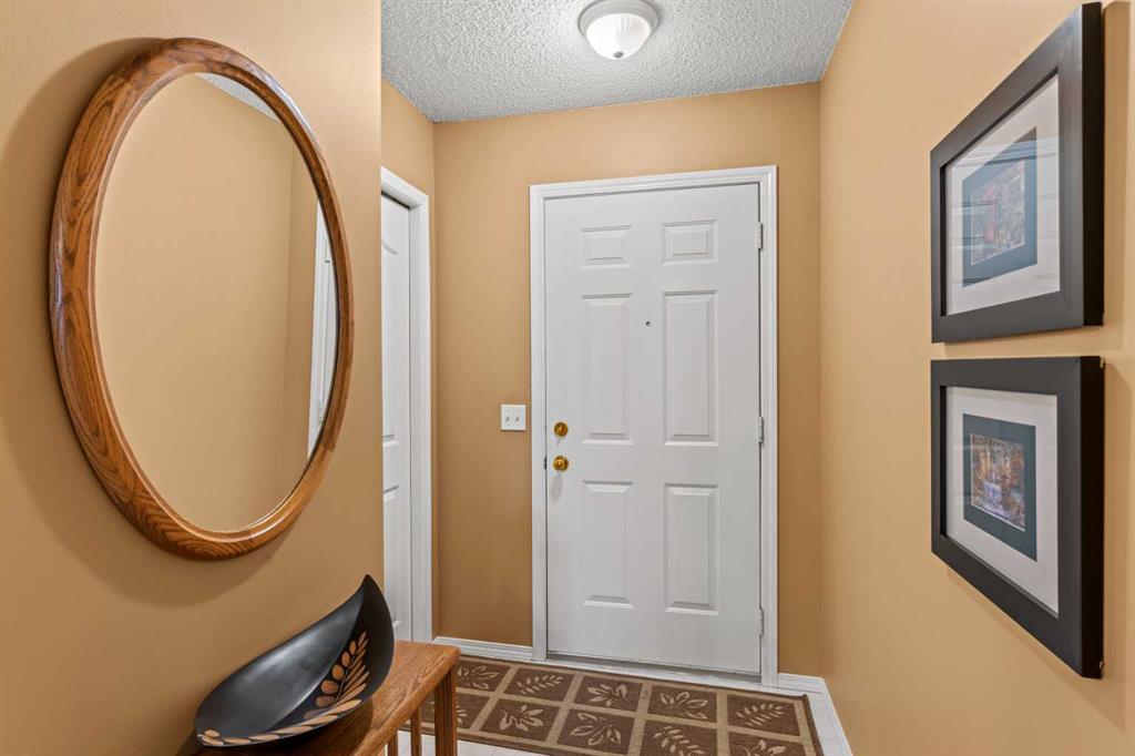 Picture for 39 Mt Aberdeen Manor SE