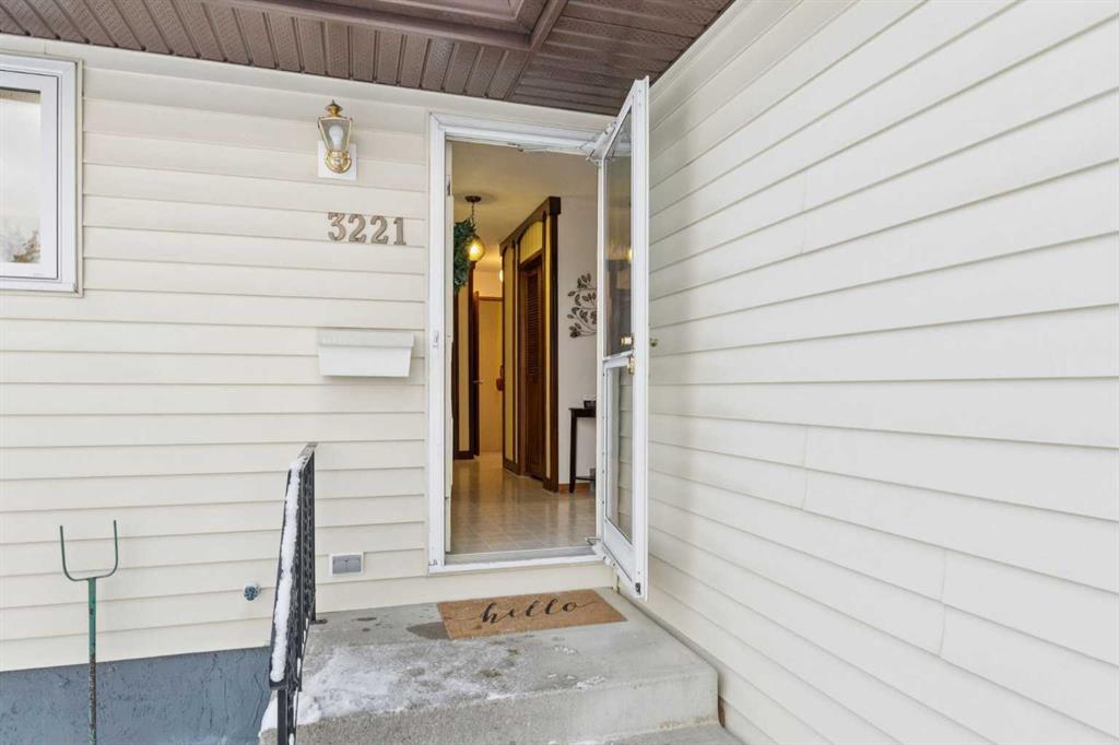 Picture for 3221 Cedarille Drive SW