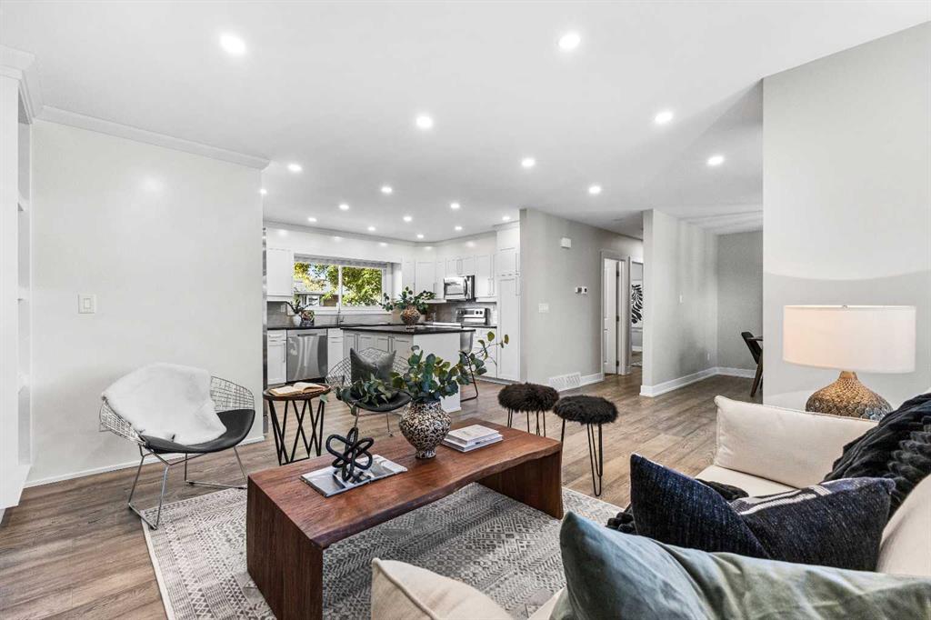 Picture for 860 Archwood Road SE