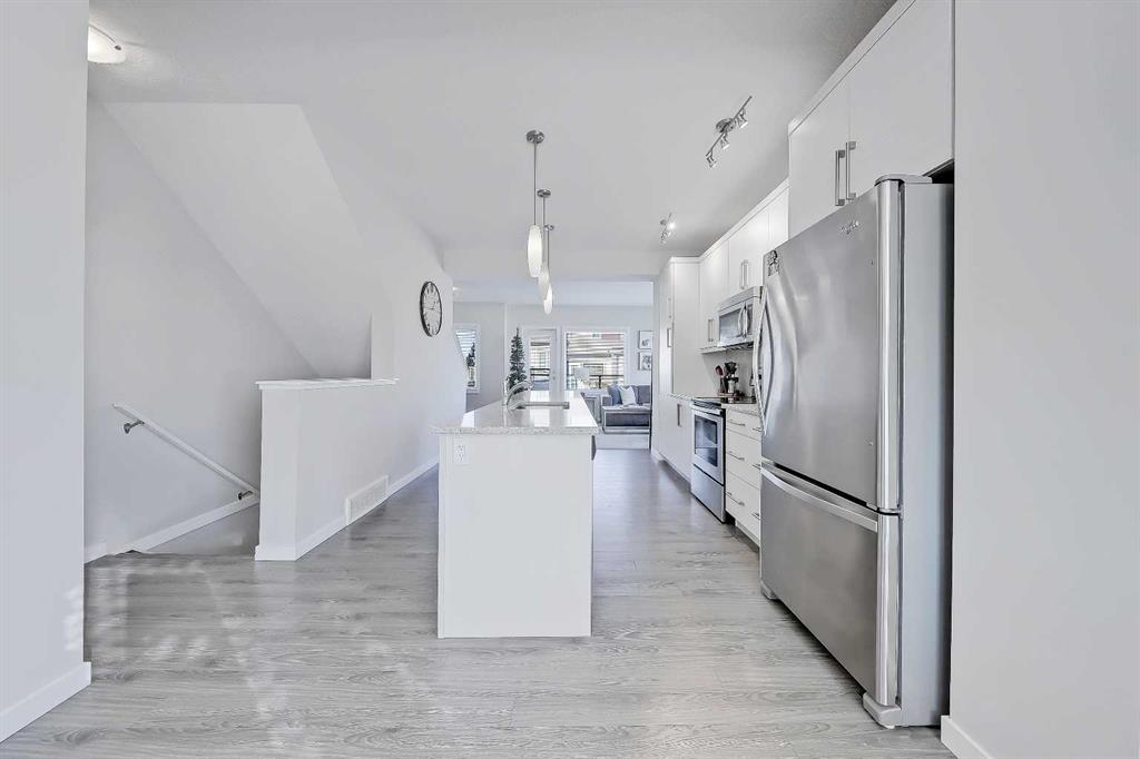 Picture for 408, 501 River Heights Drive 