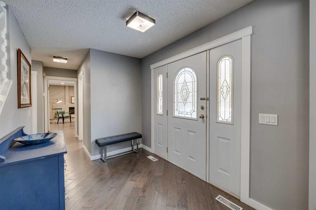 Picture for 10 Wolf Drive 