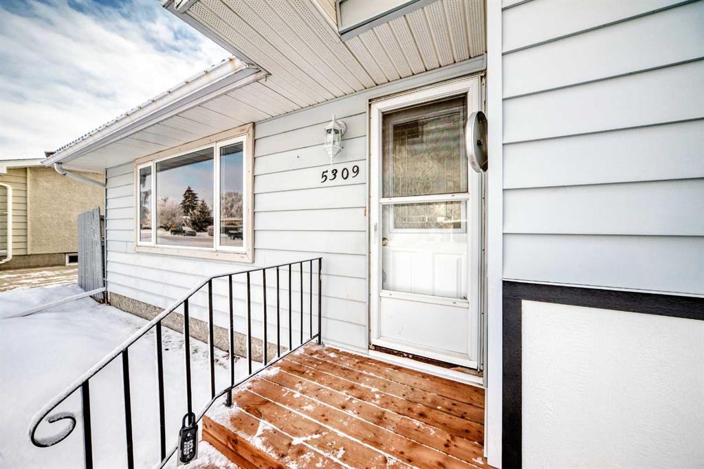 Picture for 5309 43 Street 