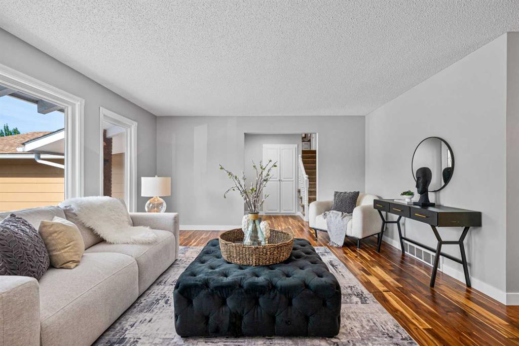 Picture for 308 Parkridge Green SE