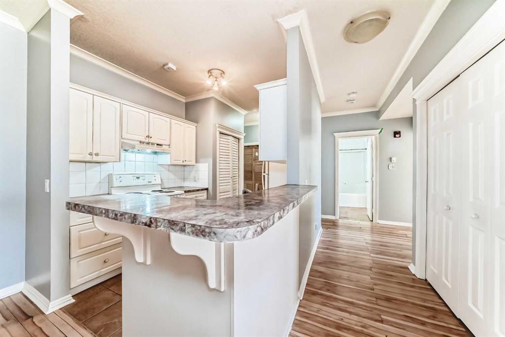 Picture for 205, 7 Lineham Avenue 