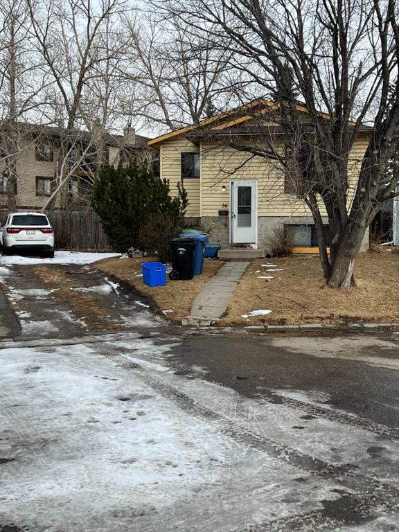 Picture for 36 Castleglen Place NE