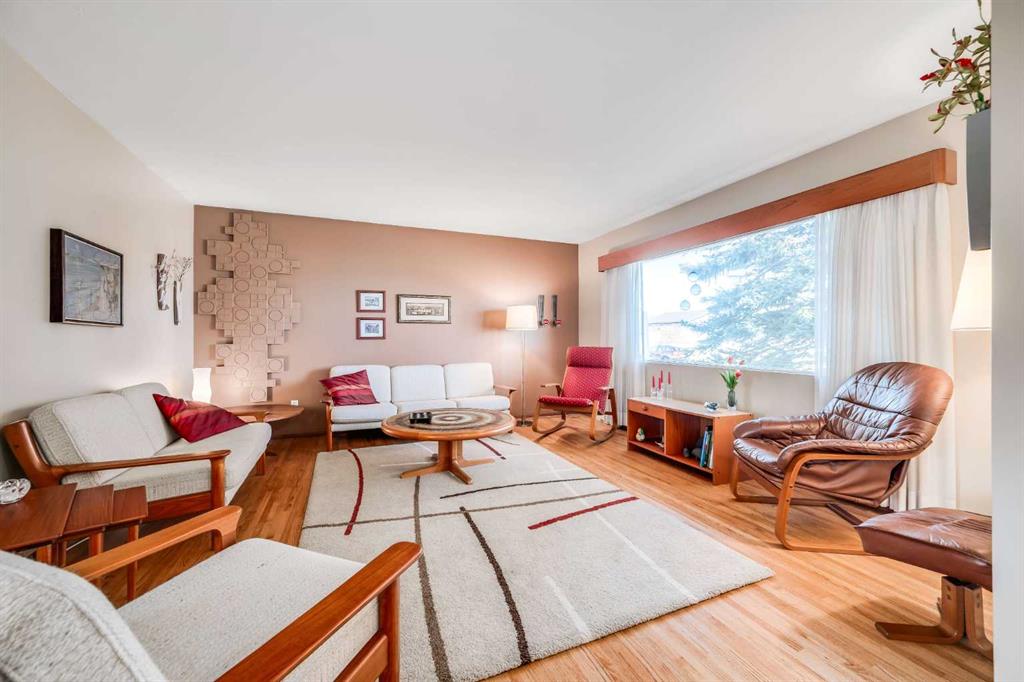 Picture for 7431 5 Street SW