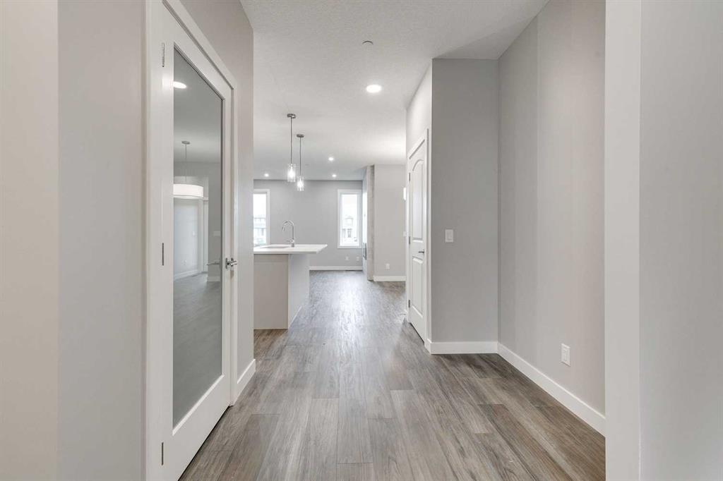 Picture for 483 Hotchkiss Manor SE