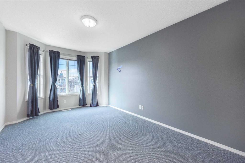 Picture for 171 Saddlemead Green NE