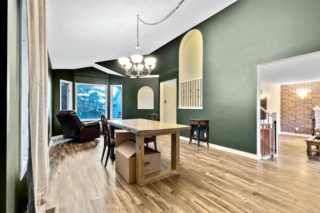 Picture for 224 Macewan Ridge Close NW