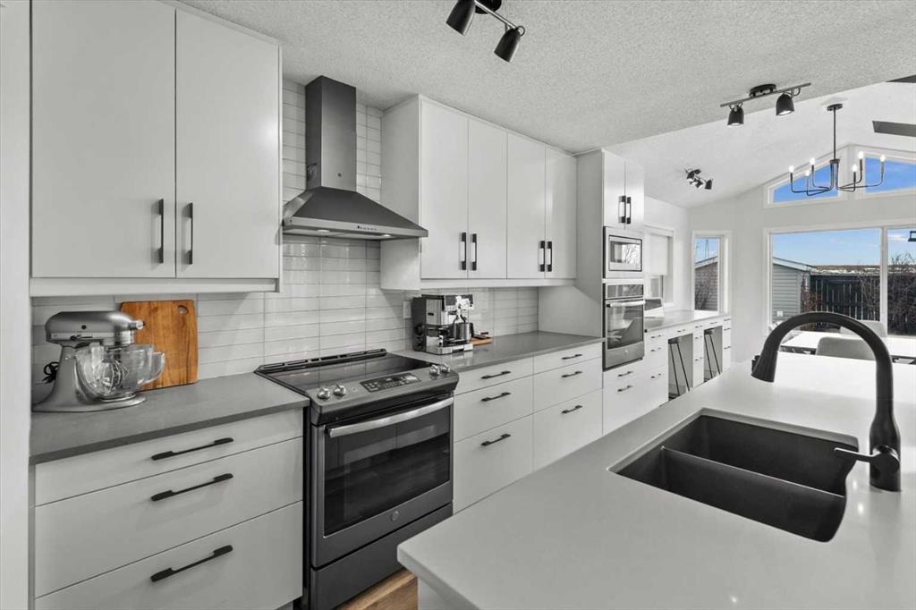 Picture for 218 Coville Circle  NE