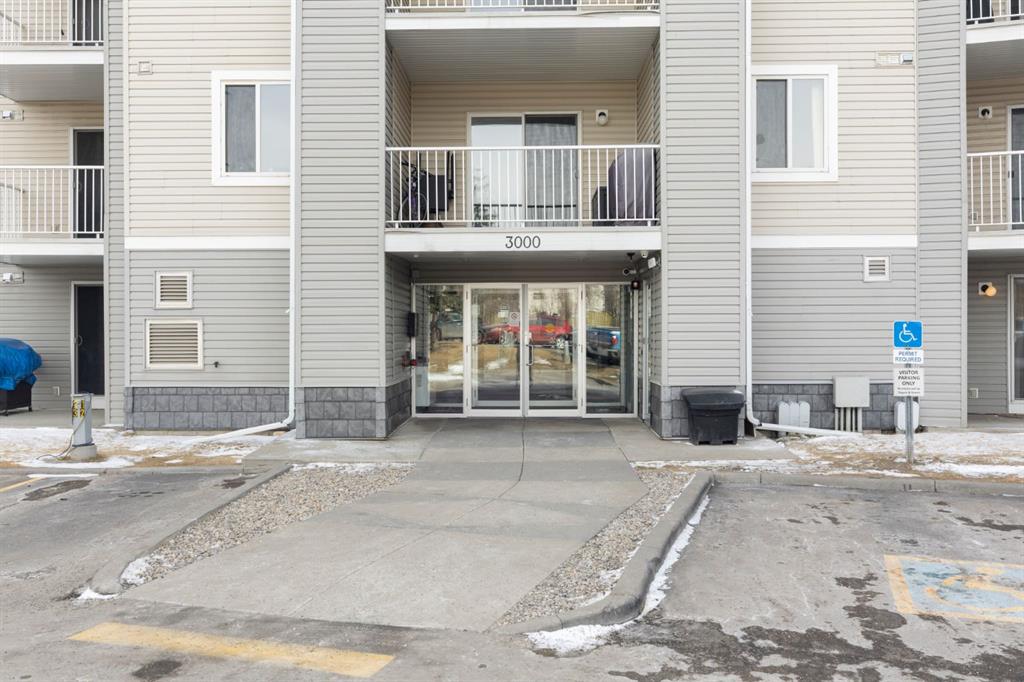 Picture for 3111, 1620 70 Street SE