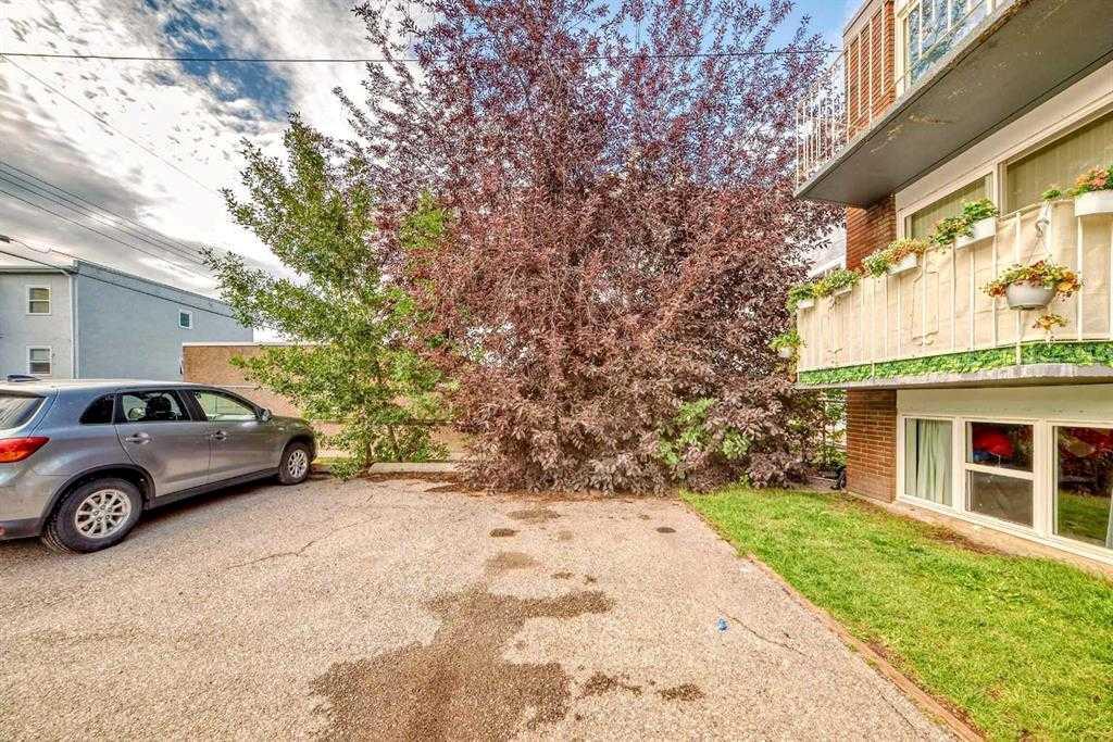 Picture for 1, 3511 15 Street SW